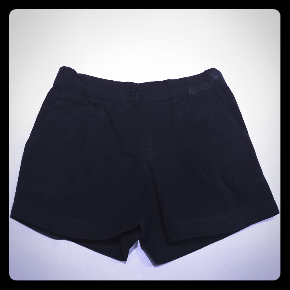 VGUC Motoreta Spain Black Shorts Size 4 and 5